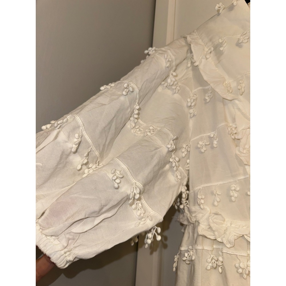 Farm Rio Ruffles Trim Off-White Midi Dress Puff Sleeve Tiered Pom-Pom Size M NEW - Picture 5 of 5